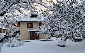 Les Bouvreuils